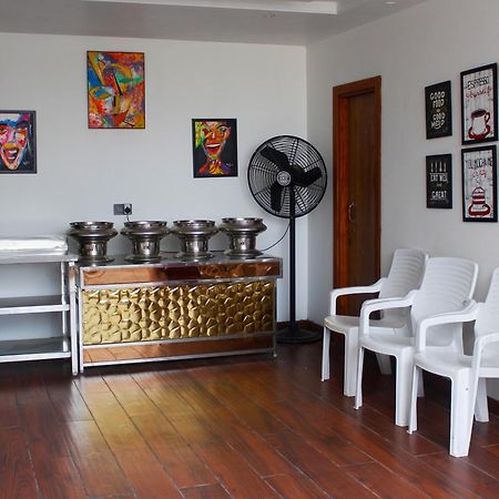 Blessings Hotel Amritsar Bagian luar foto